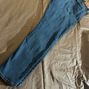 Levi 311 shaping Skinny Jeans